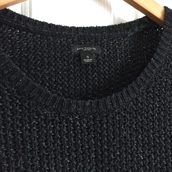 🔹Ann Taylor black and silver sweater - Picture 4 of 8